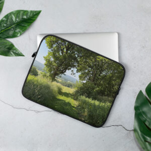 Laptoptasche „Land Zeit Tour – Tor zum Tal“