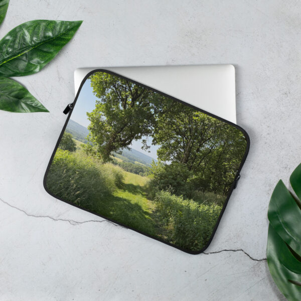 Laptoptasche „Land Zeit Tour – Tor zum Tal“
